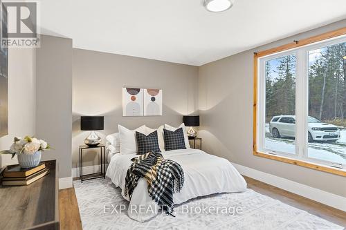 1153 Riding Ranch Road, Parry Sound, ON - Indoor Photo Showing Bedroom