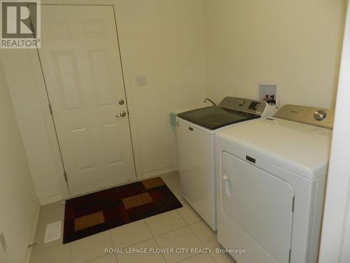 1616 Marina Drive, Fort Erie, ON - Indoor Photo Showing Laundry Room