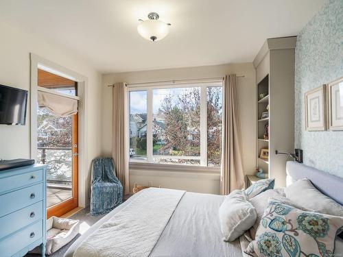 306-580 Stewart Ave, Nanaimo, BC - Indoor Photo Showing Bedroom