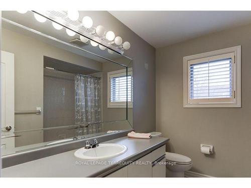 107 Thornbrook Crt, Vaughan, ON - Indoor Photo Showing Bathroom