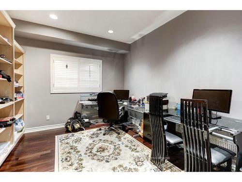 107 Thornbrook Crt, Vaughan, ON - Indoor Photo Showing Other Room
