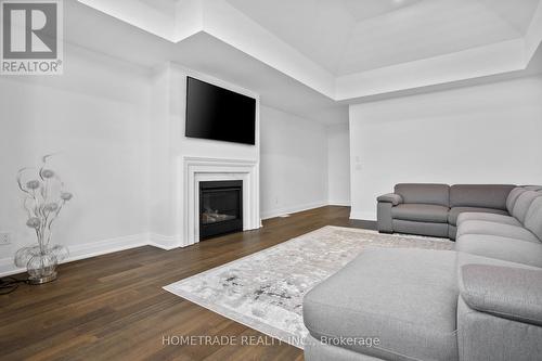 123 Susan Drive, Pelham, ON - Indoor Photo Showing Living Room With Fireplace