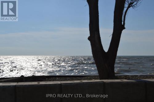 18212 Erie Shore Dr, Chatham-Kent, ON -  With View