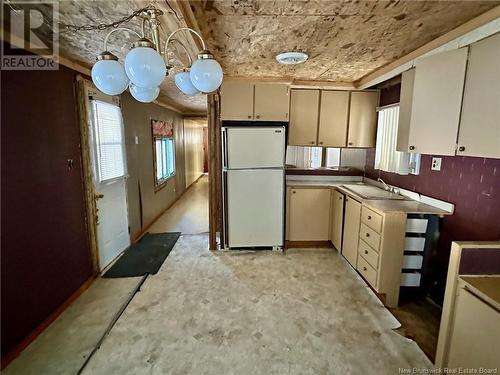 124 Francoeur Hill Road, New Denmark, NB - Indoor Photo Showing Kitchen