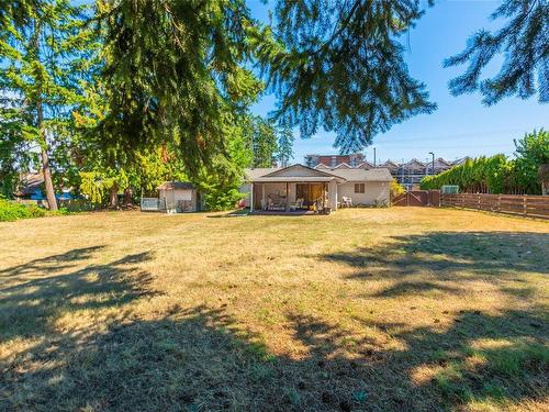 Lot 18 Moilliet St South, Parksville, BC - Outdoor