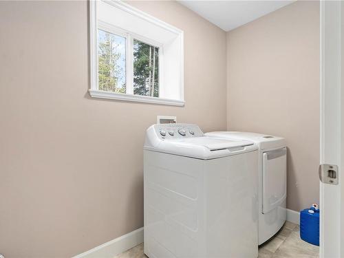 482 Becher Bay Rd, Sooke, BC - Indoor Photo Showing Laundry Room