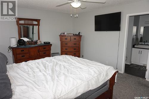 272 Plainsview Drive, Regina, SK - Indoor Photo Showing Bedroom