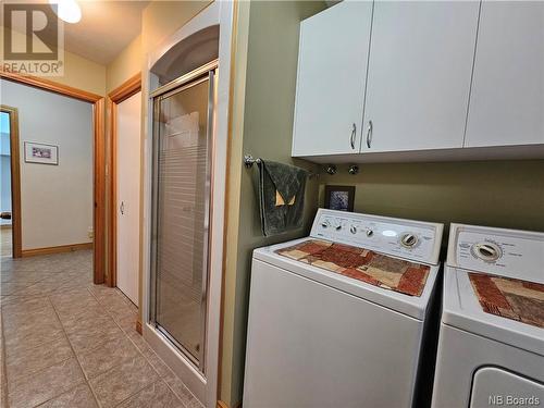 233 Reservoir Street, Grand Falls, NB - Indoor Photo Showing Laundry Room