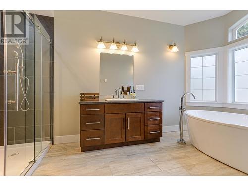 499 Quatsino Boulevard, Kitimat, BC - Indoor Photo Showing Bathroom