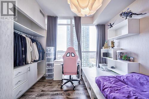 #2402 -4070 Confederation Pkwy, Mississauga, ON - Indoor Photo Showing Bedroom