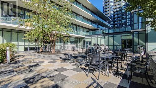 #2402 -4070 Confederation Pkwy, Mississauga, ON - Outdoor With Balcony