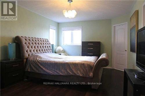 15 Welland Rd, Markham, ON - Indoor Photo Showing Bedroom
