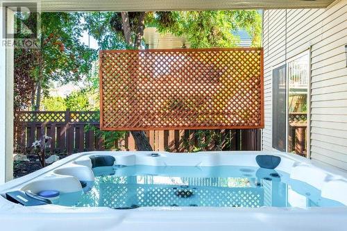 802 Breeze Place, Kelowna, BC - Outdoor With Deck Patio Veranda With Exterior