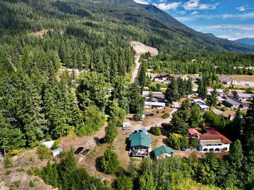 7714/7716 Upper Balfour Road, Balfour, BC - Outdoor With View