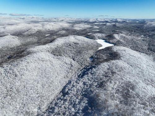 Aerial photo - Ch. Du Lac-Quenouille, Lac-Supérieur, QC 