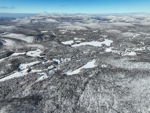 Aerial photo - Ch. Du Lac-Quenouille, Lac-Supérieur, QC 