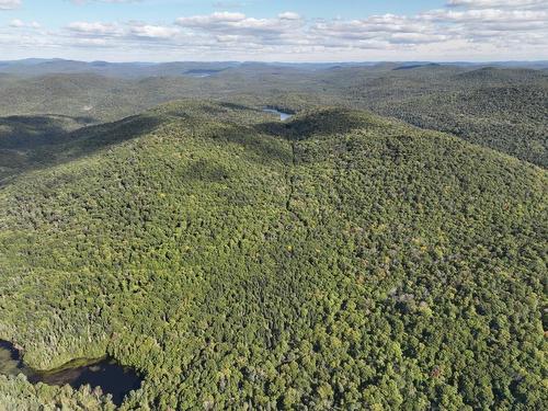 Aerial photo - Ch. Du Lac-Quenouille, Lac-Supérieur, QC 