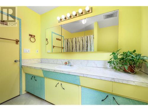 8201 Okanagan Landing Road, Vernon, BC - Indoor Photo Showing Bathroom