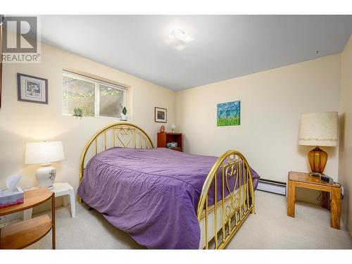 8201 Okanagan Landing Road, Vernon, BC - Indoor Photo Showing Bedroom