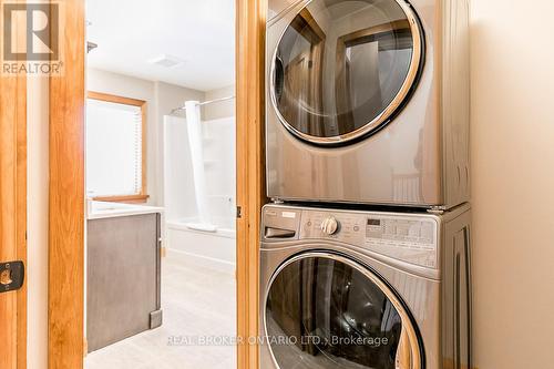 #1B -1841 Muskoka Road 118  W, Bracebridge, ON - Indoor Photo Showing Laundry Room