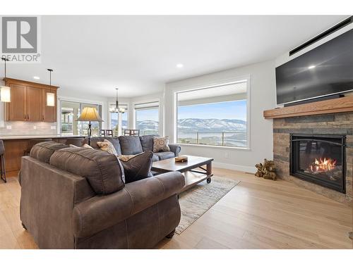2550 Copperview Drive, Blind Bay, BC - Indoor Photo Showing Living Room With Fireplace