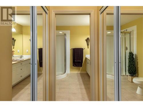 3570 Woodsdale Road Unit# 305, Kelowna, BC - Indoor Photo Showing Bathroom