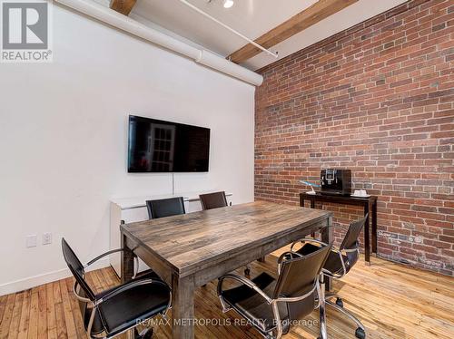 101 - 90 Sherbourne Street, Toronto, ON - Indoor Photo Showing Dining Room