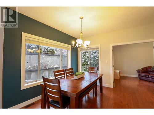 695 Pineview Road Unit# 111, Penticton, BC - Indoor Photo Showing Dining Room