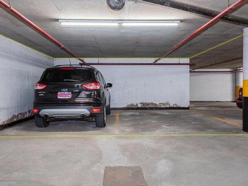 Parking - 1003-11115 Boul. Cavendish, Montréal (Saint-Laurent), QC - Indoor Photo Showing Garage