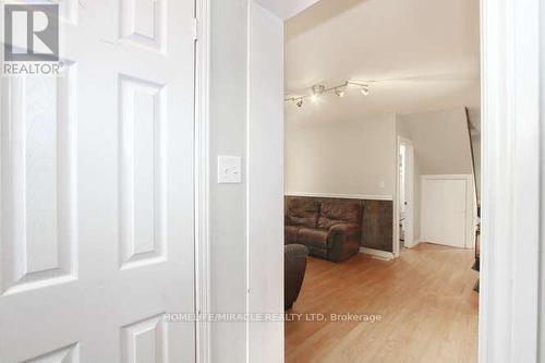 4876 County Rd 90, Barrie, ON - Indoor Photo Showing Other Room