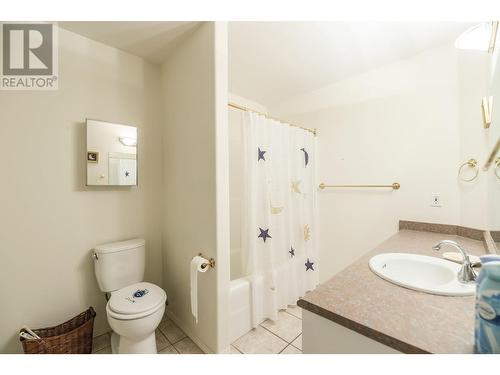 28 Sandpiper Place, Osoyoos, BC - Indoor Photo Showing Bathroom