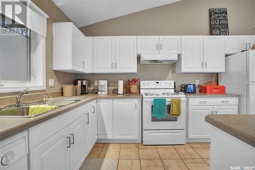 5702 Nelson Beach Drive, Wakaw Lake, SK - Indoor Photo Showing Kitchen