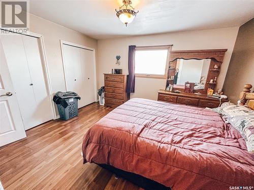 314 Railway Avenue, Carnduff, SK - Indoor Photo Showing Bedroom