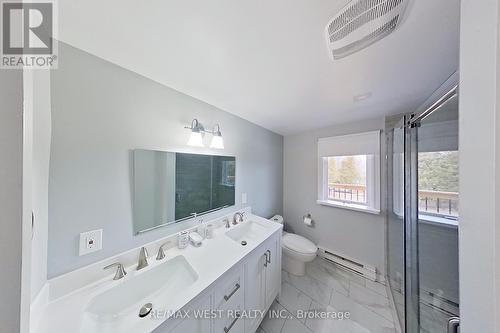 30 Bayswater Dr W, Wasaga Beach, ON - Indoor Photo Showing Bathroom