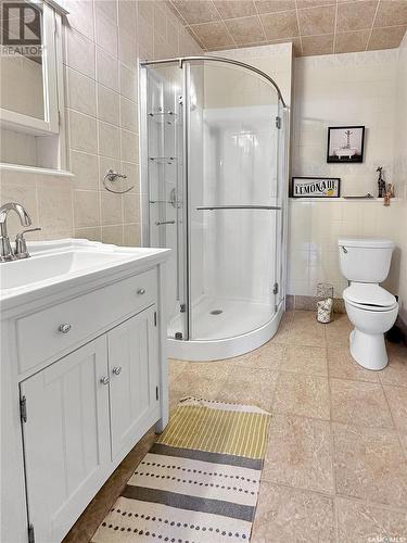 205 Taylor Avenue, Springside, SK - Indoor Photo Showing Bathroom