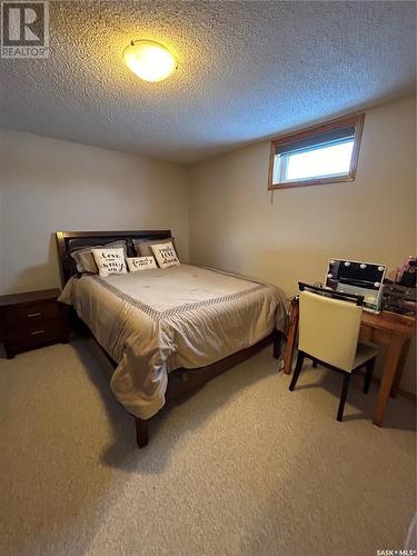 758 Sun Valley Drive, Estevan, SK - Indoor Photo Showing Bedroom