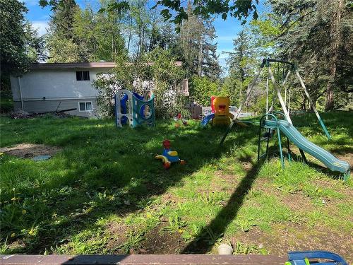 3319 Fulton Rd, Colwood, BC - Outdoor