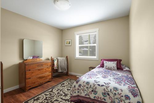 966 313Th Drive, Kimberley, BC - Indoor Photo Showing Bedroom