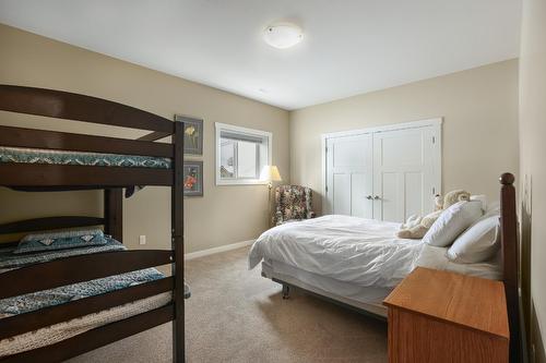 966 313Th Drive, Kimberley, BC - Indoor Photo Showing Bedroom