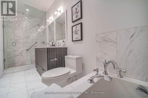 Lph01 - 56 Annie Craig Drive, Toronto, ON - Indoor Photo Showing Bathroom