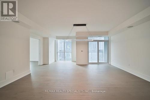 #5101 -1 Yorkville Ave, Toronto, ON - Indoor Photo Showing Other Room