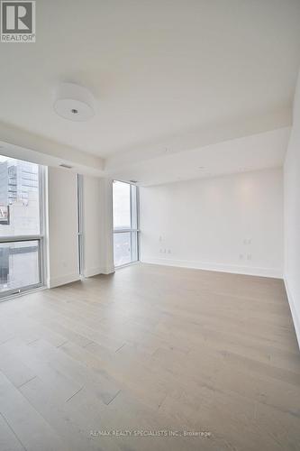 #5101 -1 Yorkville Ave, Toronto, ON - Indoor Photo Showing Other Room