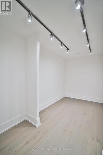 5101 - 1 Yorkville Avenue, Toronto, ON - Indoor Photo Showing Other Room