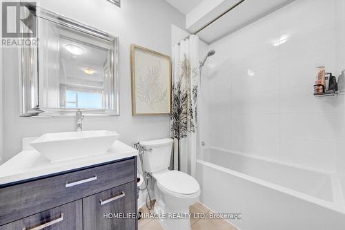 704 - 150 Main Street W, Hamilton, ON - Indoor Photo Showing Bathroom