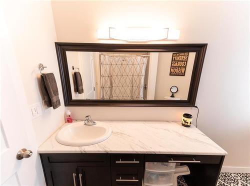 21110 North 40 Road, Arnes, MB - Indoor Photo Showing Bathroom