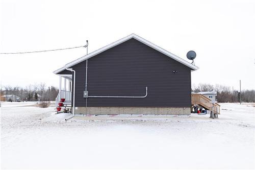 21110 North 40 Road, Arnes, MB - Outdoor With Exterior