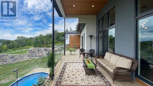 180 Parkview Dr, Alnwick/Haldimand, ON - Outdoor With Deck Patio Veranda With Exterior