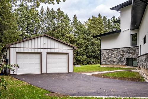 1585 Concession 2 Road W, Flamborough, ON - Outdoor With Exterior
