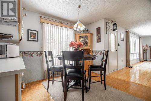 701 Smaglinski Stoppa Parkway, Wilno, ON - Indoor Photo Showing Dining Room