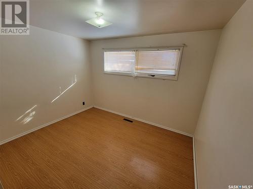 411 4Th Street, Denzil, SK - Indoor Photo Showing Other Room